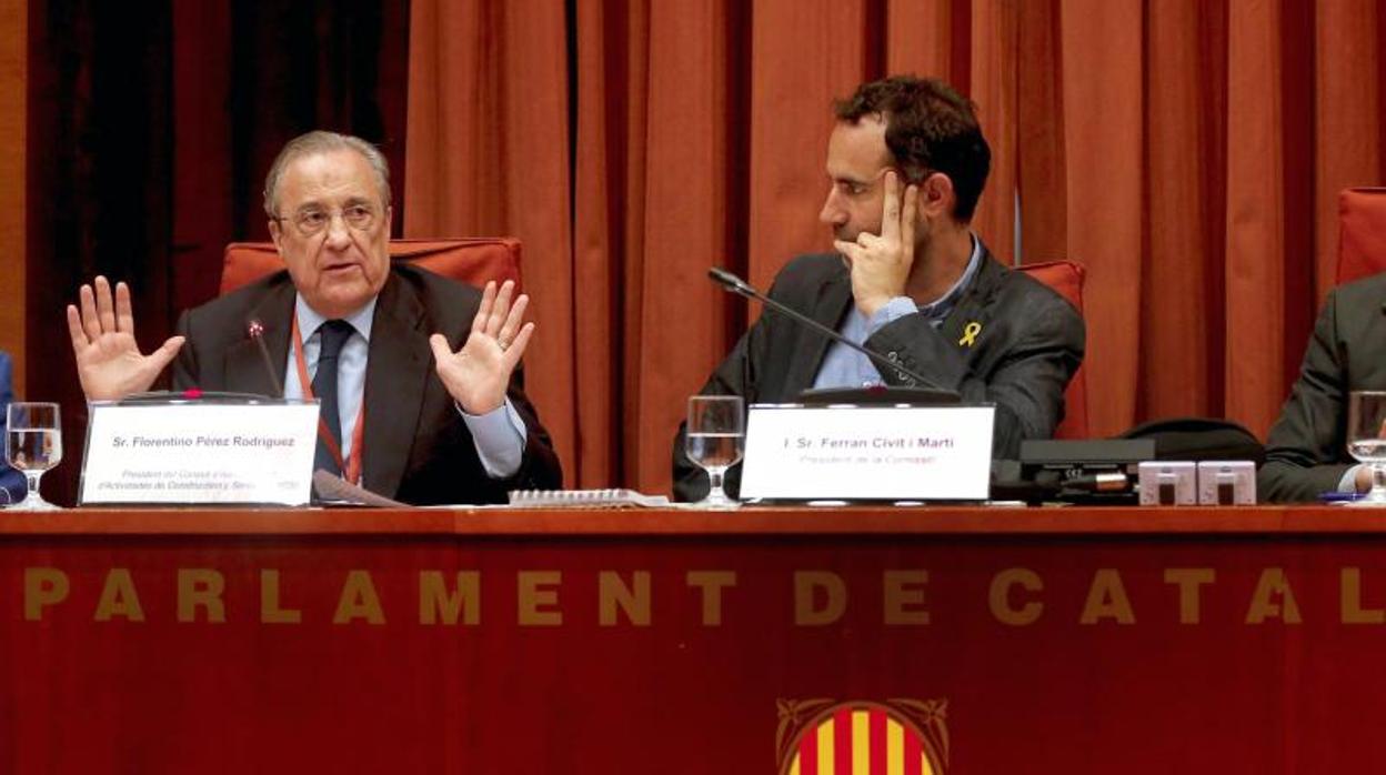 Pérez, este lunes en el Parlamento catalán