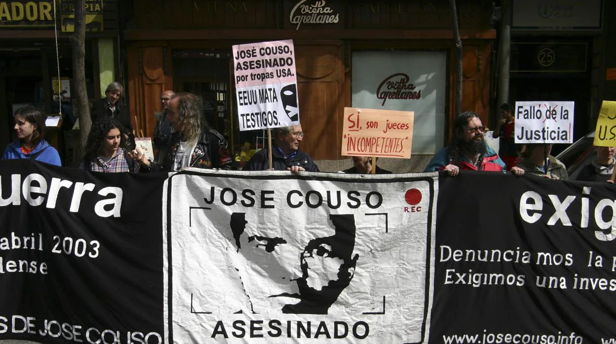 Concentracion de protesta ante la Audiencia Nacional por el caso JoseCouso.