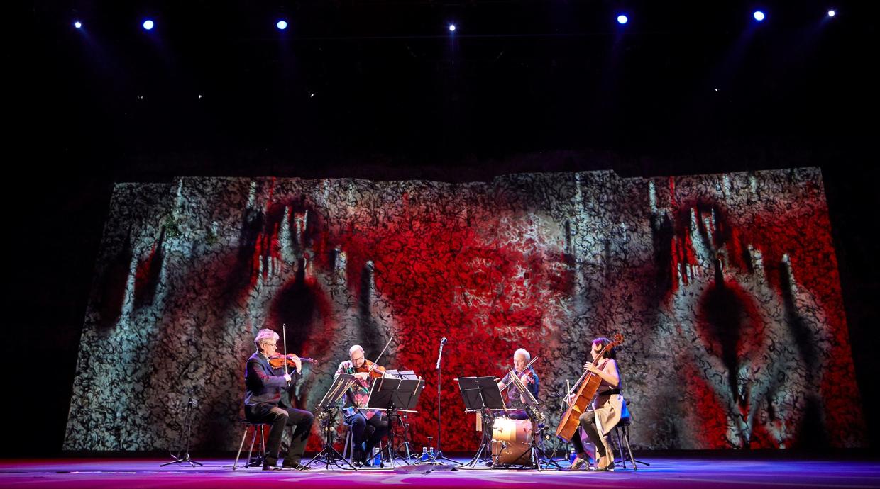 El Kronos Quartet, anoche durante su actuación en el Grec