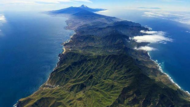 Vídeo: Anaga, la fresca Reserva de la Biosfera de Canarias para recorrer este verano