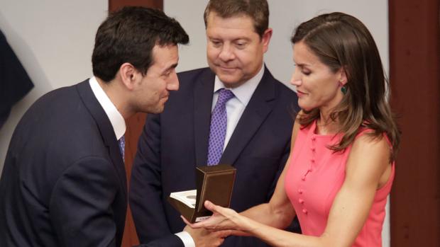 La Reina Letizia entrega a Medina de Rioseco (Valladolid) el premio de accesibilidad universal