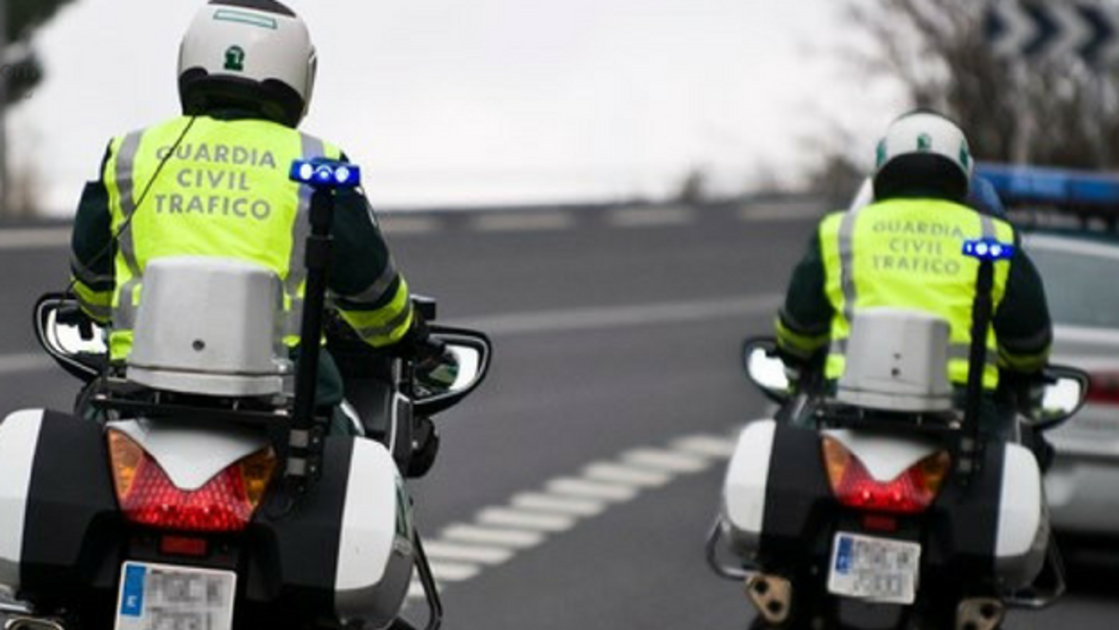 Un accidente de tráfico en Montalvos deja a 9 temporeros heridos