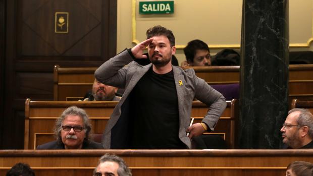 El PSOE se sienta hoy con Rufián para buscar su apoyo a seis días de la investidura