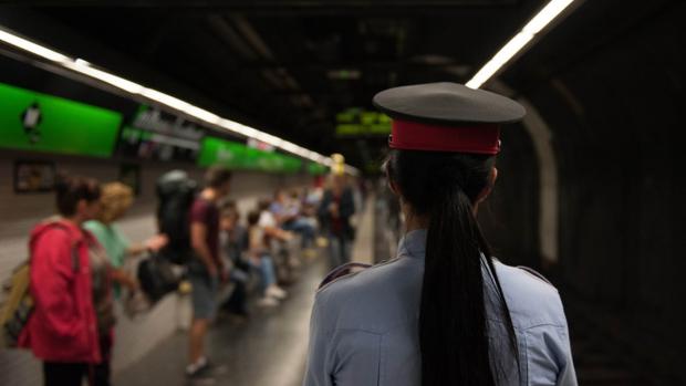 La Generalitat pondrá 320 mossos más en Barcelona contra el auge de la inseguridad