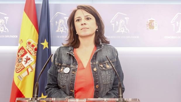 Lastra deja la puerta abierta a la entrada de Irene Montero en el Gobierno: «El escollo es Iglesias»