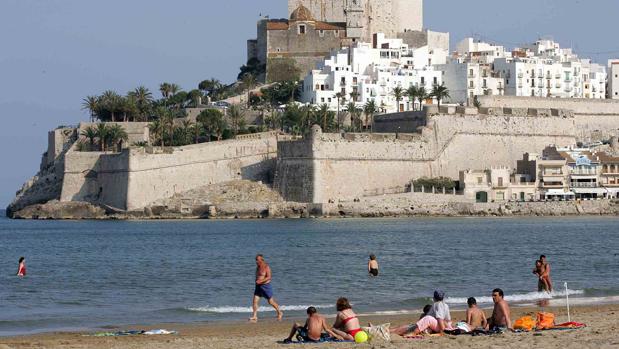 Una mujer de 82 años muere ahogada en una playa de Peñíscola