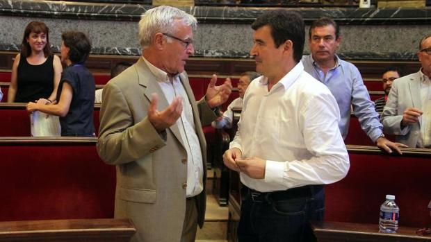 Ciudadanos critica a Ribó por dejar sin cheque escolar a más de 3.500 familias