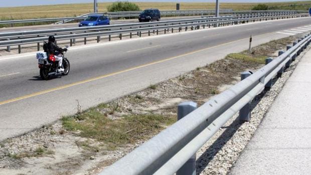 Cuatro motoristas muertos en cuatro días en la Comunidad Valenciana con dos víctimas este sábado