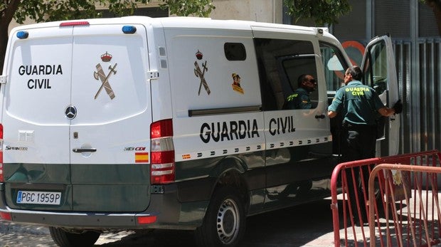 Dos detenidos por explotar a seis menores, a los que ofrecían drogas a cambio de sexo