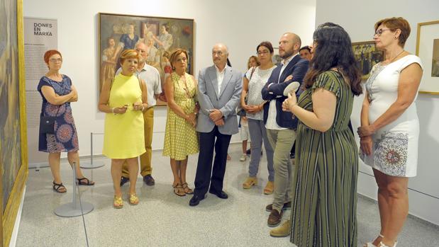 Sagunto inaugura la exposición «Dones en marxa» que reivindica el papel de la mujer en el mundo del arte