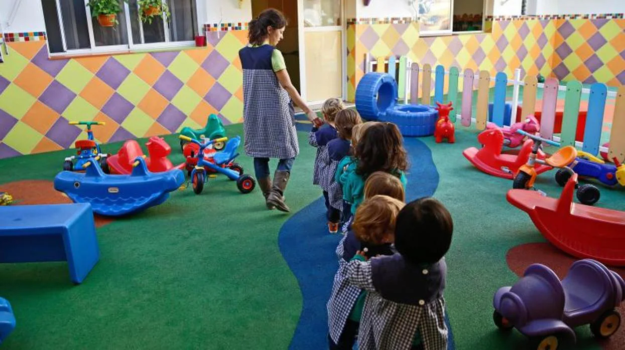 Niños en una escuela infantil de Valencia