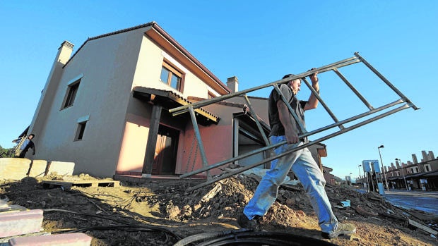 Galicia elude el parón inmobiliario y mejora la compraventa de viviendas