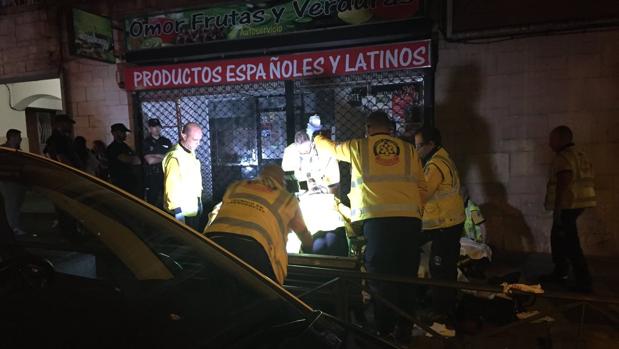 Un ecuatoriano, grave tras ser acuchillado en el pecho y el costado en Puente de Vallecas