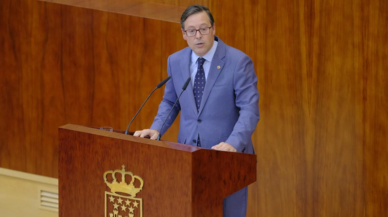 Alfonso Serrano, portavoz del PP en la Asamblea