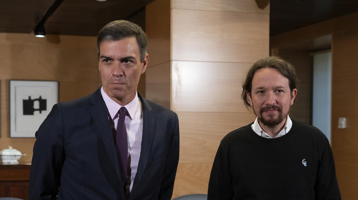 Reunión entre el presidente en funciones del Gobierno, Pedro Sánchez, y el líder de Unidas Podemos, Pablo Iglesias, el 11 de junio, en el Congreso de los Diputados