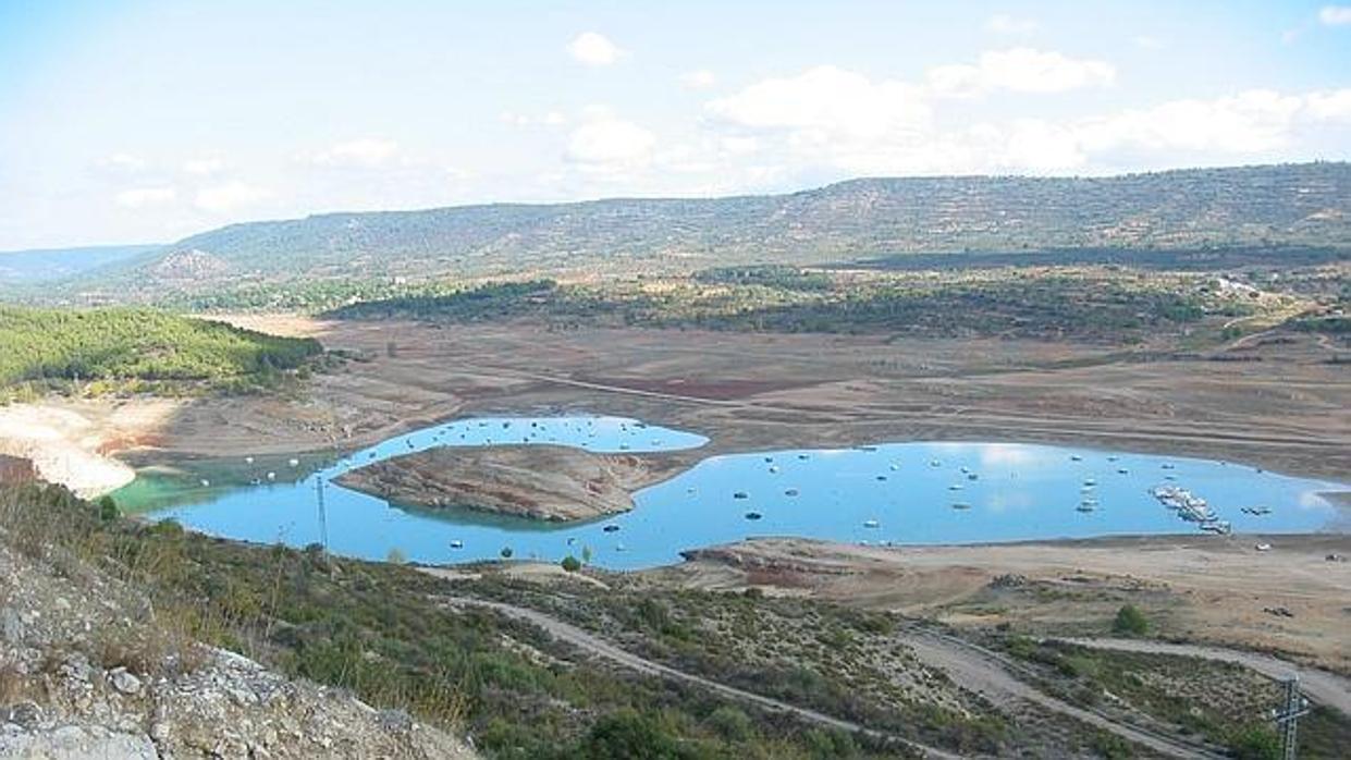 Aspecto del embalse de Entrepeñas, en la provincia de Guadalajara