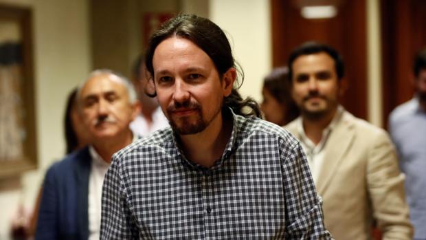 Podemos presiona con la coalición pero libra a Sánchez de comparecer por el Open Arms