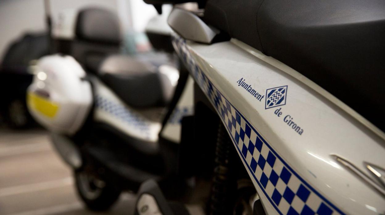 Imagen de una motocicleta de la policía municipal de Gerona