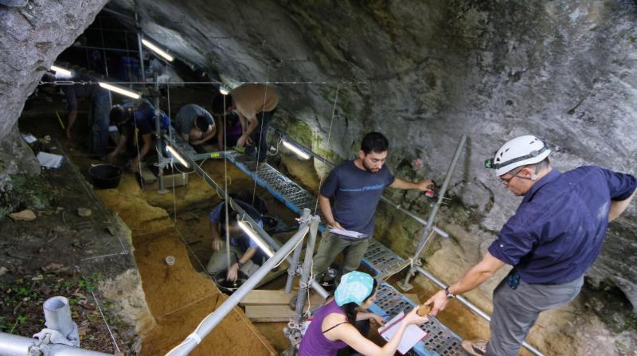 Yacimiento arqueológico de Cova Eirós