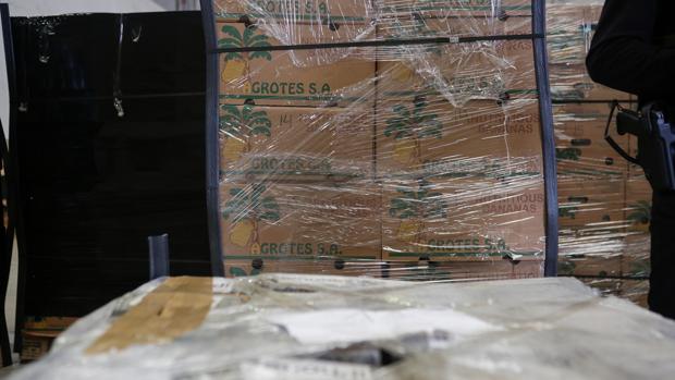 Tres detenidos en un velero interceptado con 800 kilos de cocaína cerca de las islas Azores