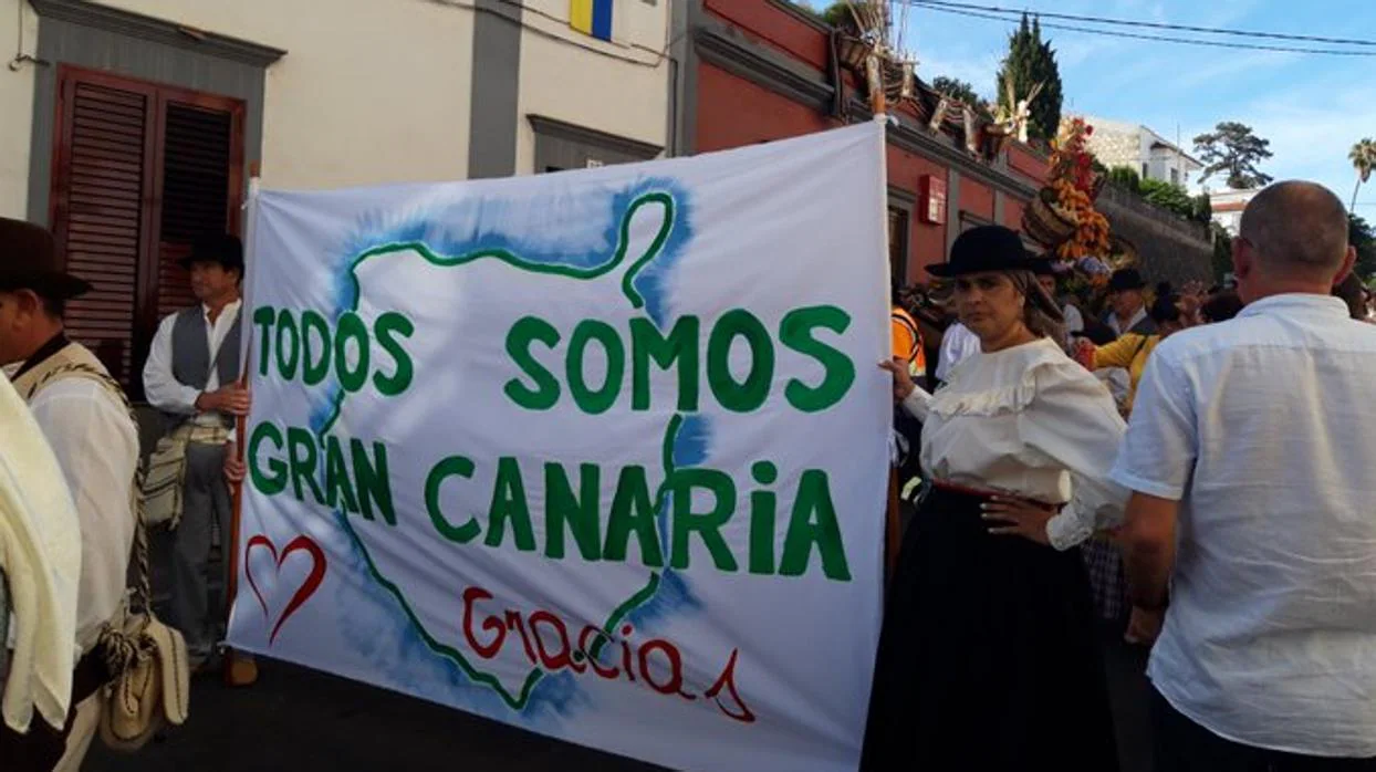 Toda Canarias, en Teror, unida agradece el apoyo por los incendios
