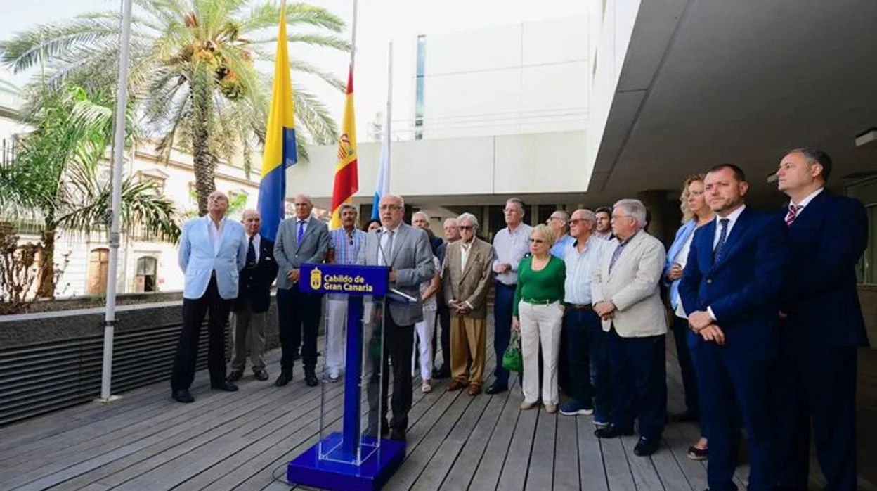 Nuevo plantón del PSOE a Morales (Nueva Canarias)