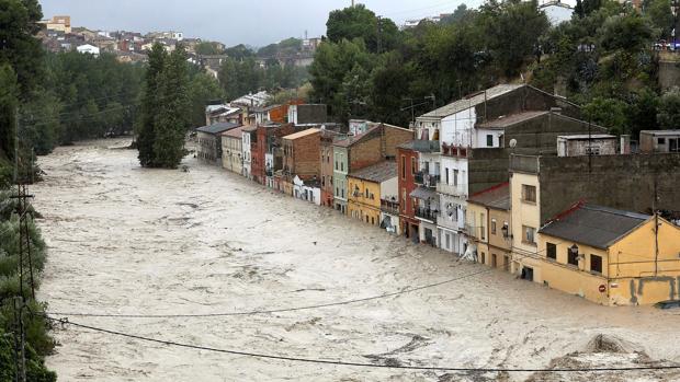 Inundaciones en Ontinyent: la DANA deja las mayores lluvias del último siglo que han desbordado el río Clariano
