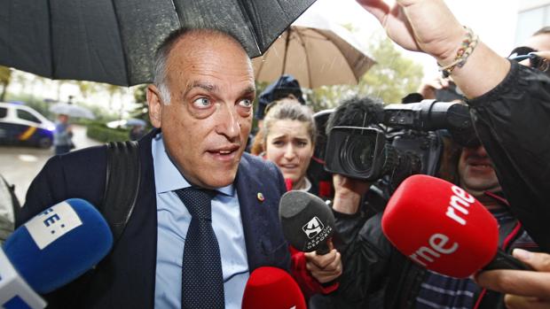 Tebas reafirma sus sospechas sobre el presunto amaño y no desvela la identidad del jugador que le dio el soplo