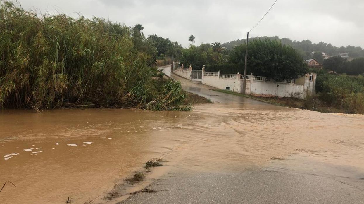 Imagen del desbordamiento del barranco de la Parra