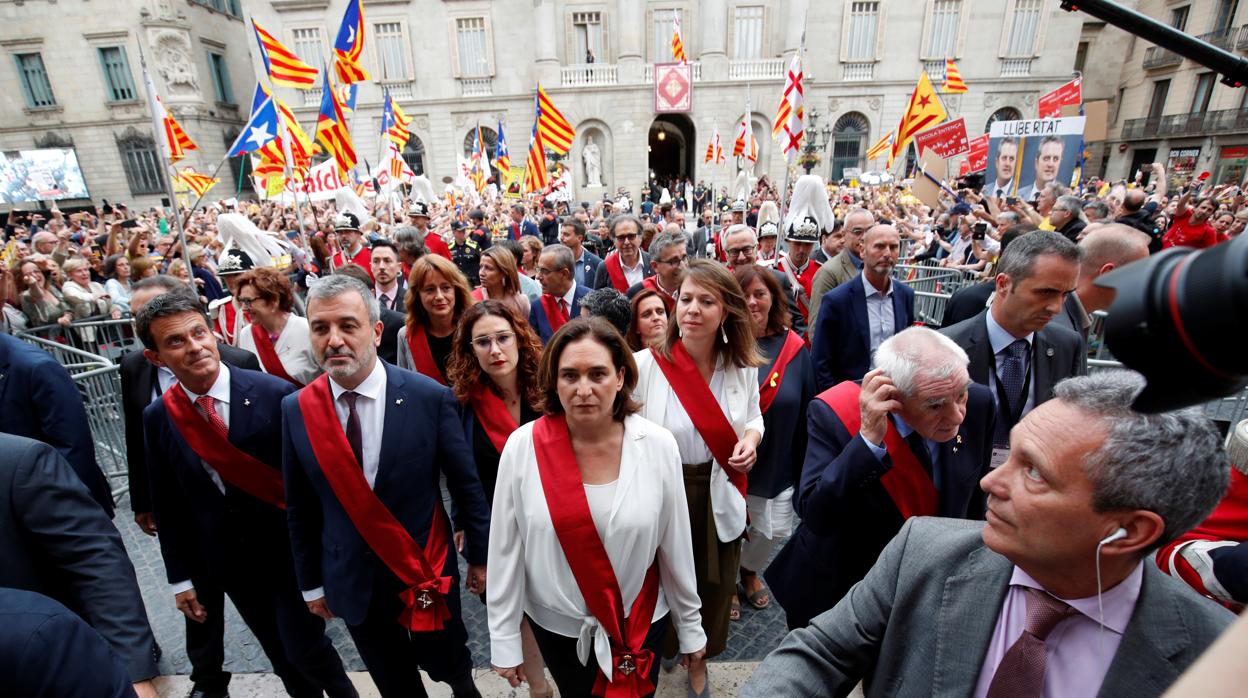 Ada Colau, el dia de su investidura como alcaldesa de Barcelona