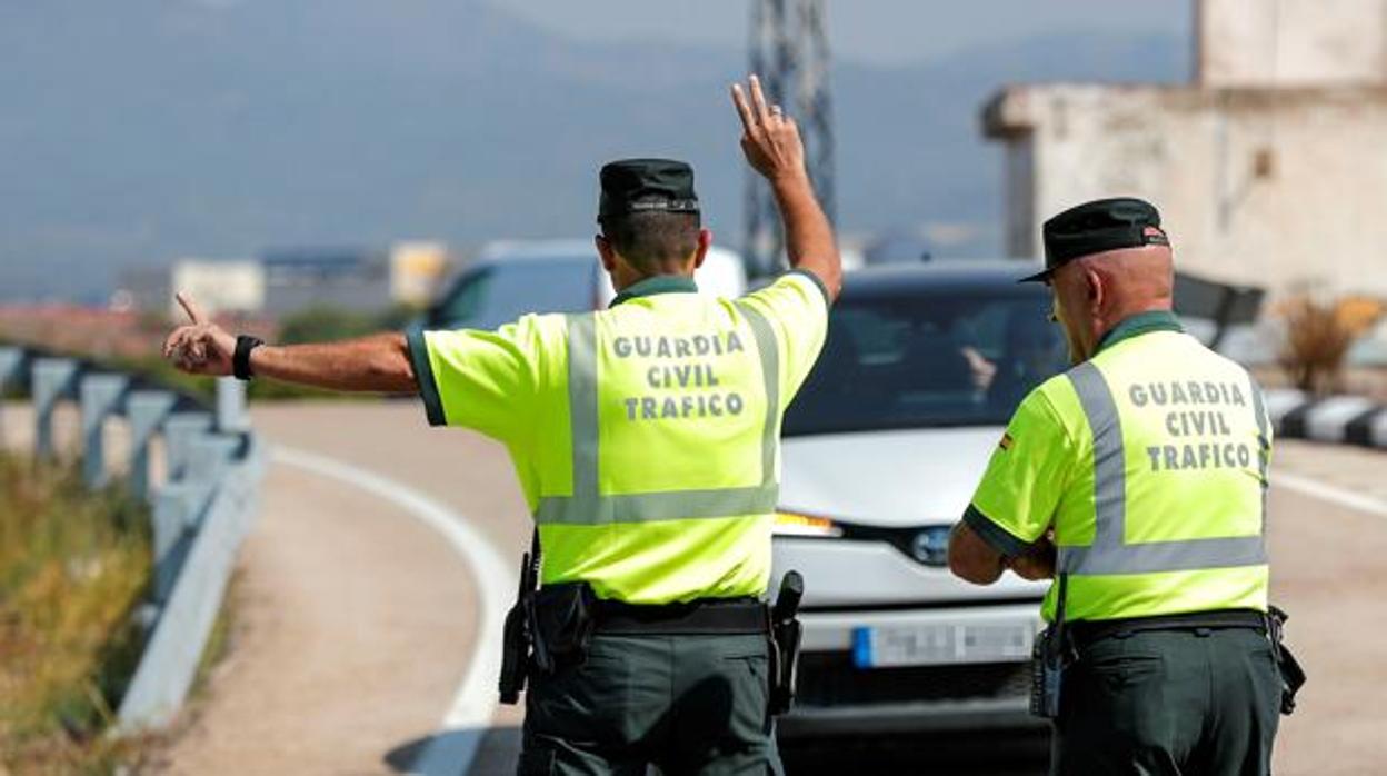 Atropellado un guardia civil en Illescas cuando regulaba el tráfico tras un accidente