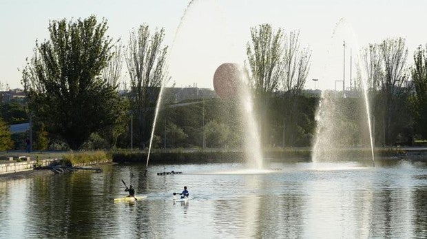 Alerta en el Juan Carlos I: cerrado el estanque tras detectar bacterias fecales