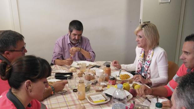 Sacyl da un ultimátum de diez días a la empresa de menús de los sanitarios