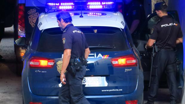 Dos hombres violan a una joven en los baños de una discoteca de Valencia