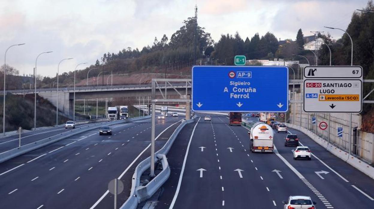 Autopista del Atlántico a su paso por Santiago de Compostela
