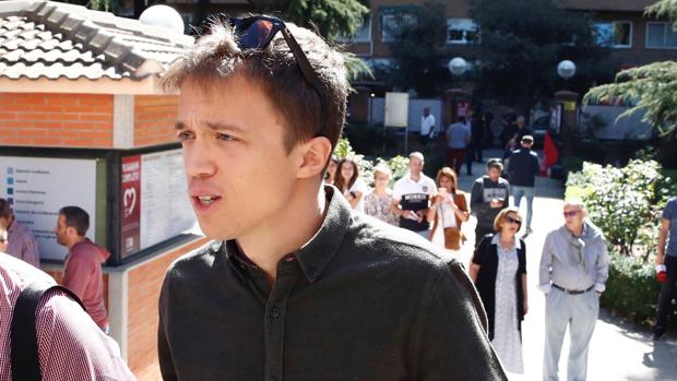 Íñigo Errejón busca los avales para presentar lista propia en Barcelona