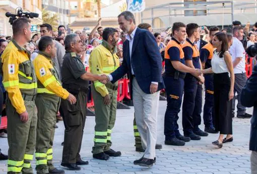 Felicitaciones en Los Alcázares para los voluntarios y el personal de Emergencias que auxilió a la población