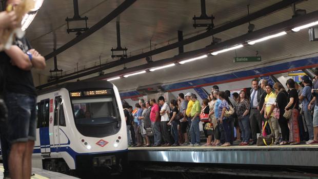 Los maquinistas del Metro irán a la huelga el 17 de octubre, día del  centenario del suburbano
