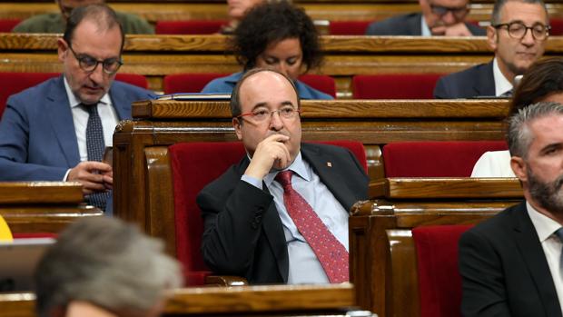 El PSC se desmarca del espacio constitucionalista en Cataluña