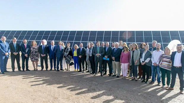 Inaugurada la planta fotovoltaica de El Casar que producirá 25.595 megavatios-hora al año
