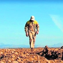 De investigar contra el cáncer a labrar las tierras en un pueblo de Palencia por falta de financiación