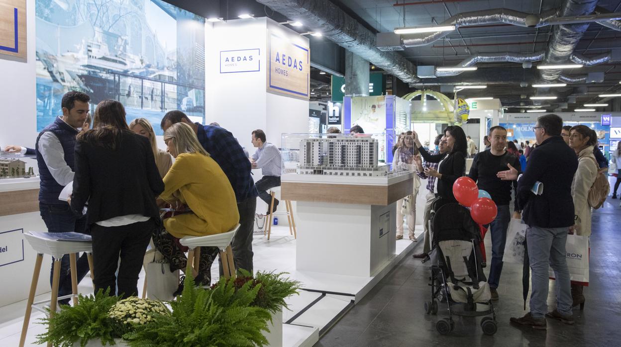 Imagen del stand de AEDAS Homes en URBE