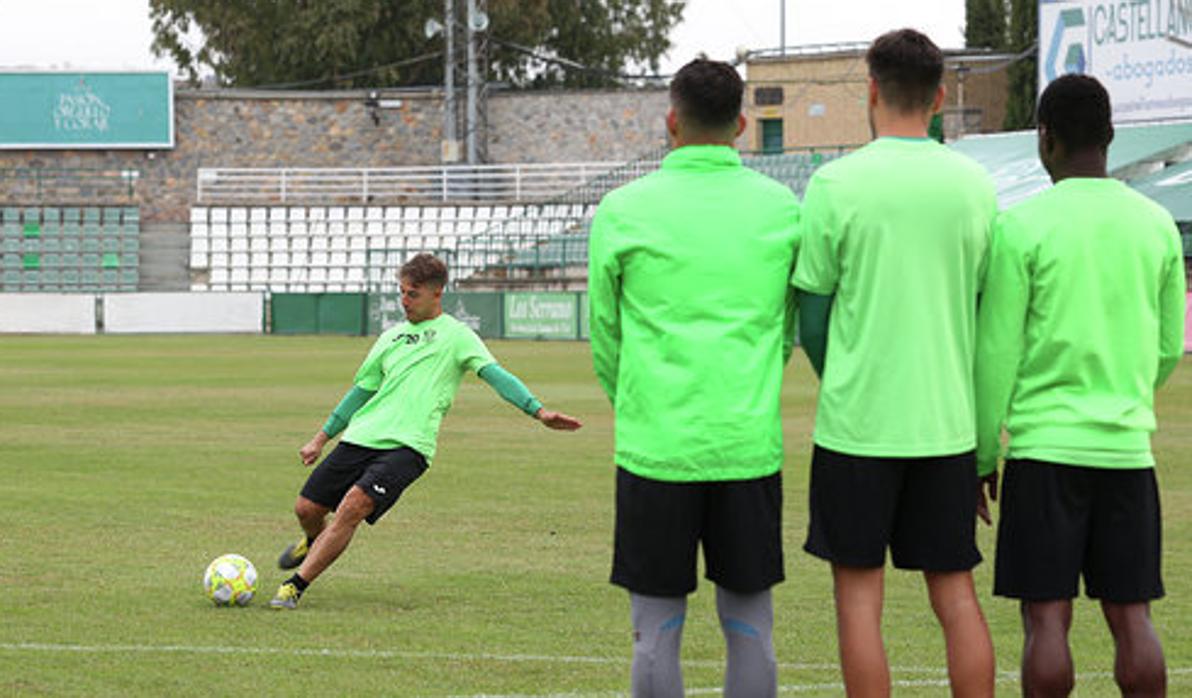 Álvaro Antón en el entrenamiento del jueves en el«Salto del Caballo»