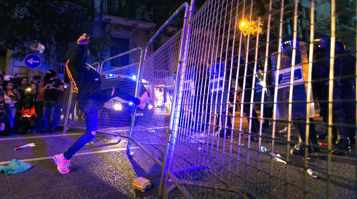 Protestas del martes por la noche en Barcelona, que derivaron en graves disturbios