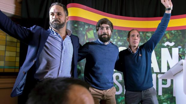 Santiago Abascal llena un acto preelectoral de Vox en Illescas