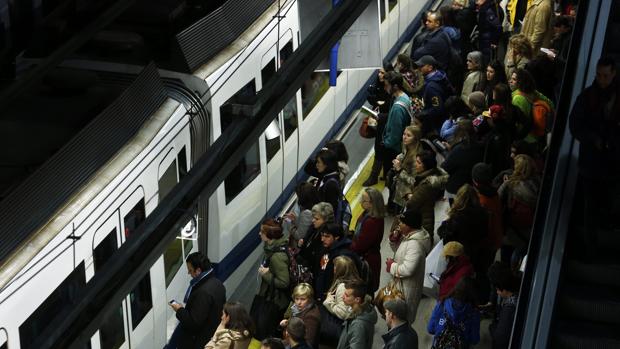 El metro de Buenos Aires demanda por 14 millones al de Madrid por vender trenes con amianto