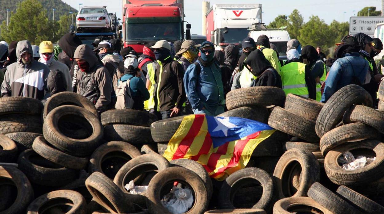 Acto de boicot en una carretera catalana