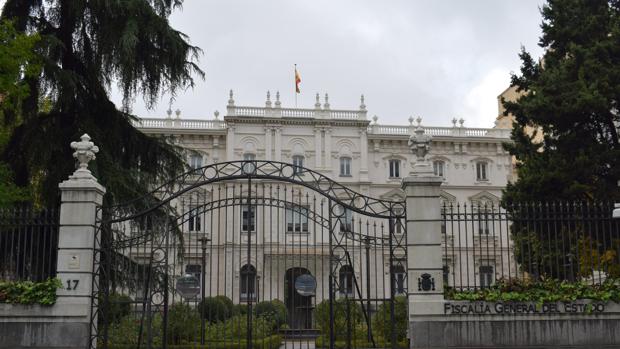 El primer edificio privado de Madrid con centralita telefónica para comunicar sus dependencias