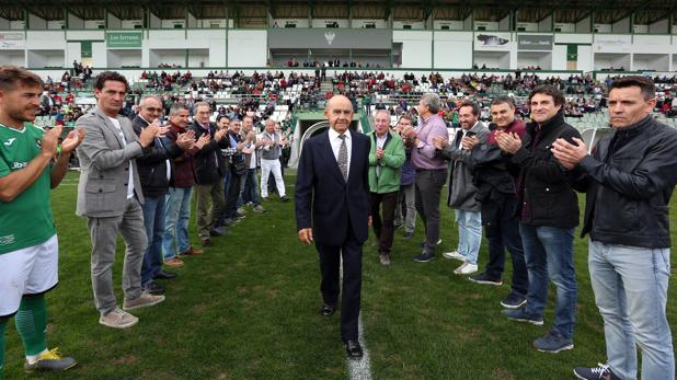 Homenaje a Paulino Lorenzo, historia viva del fútbol en Toledo