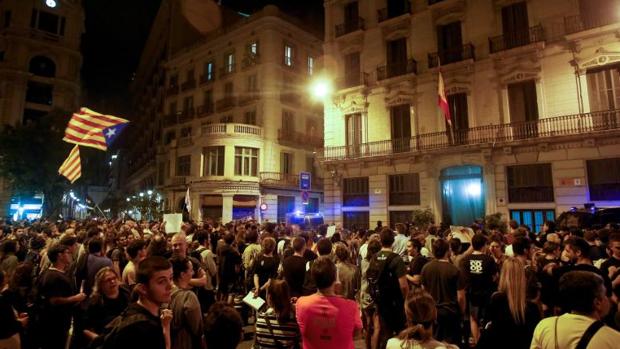 Libertad provisional para cinco detenidos en Barcelona durante las protestas del sábado